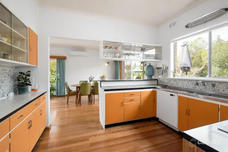 Property photo of 36 Lawrence Street Castlemaine VIC 3450