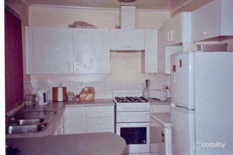Property photo of 11 Silkyoak Grove Greenacre NSW 2190