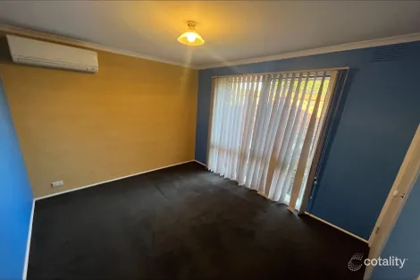 Property photo of 77 Swallow Grove Traralgon VIC 3844