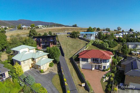 Property photo of 12 Chablis Court Berriedale TAS 7011