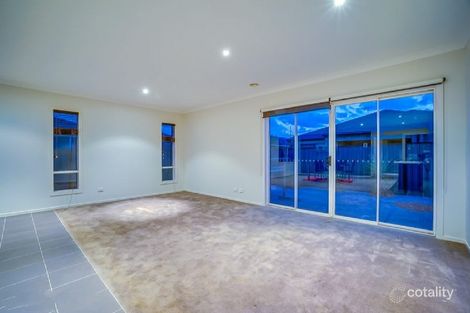 Property photo of 15 Gale Avenue Tarneit VIC 3029