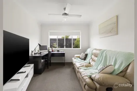 Property photo of 65 Ruby Crescent Meridan Plains QLD 4551