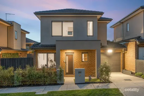 Property photo of 30C Macrina Street Oakleigh East VIC 3166