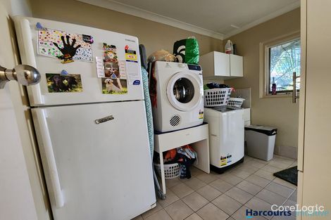 Property photo of 15B Calvert Way Girrawheen WA 6064