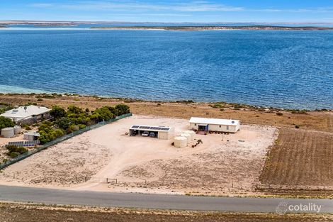 Property photo of 12 Seaview Road Perlubie SA 5680