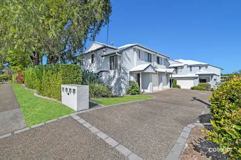 2/148 Johnston St, Southport, QLD 4215