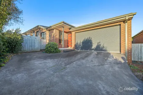 2/12 WESTERN PARK DR, WARRAGUL, VIC 3820