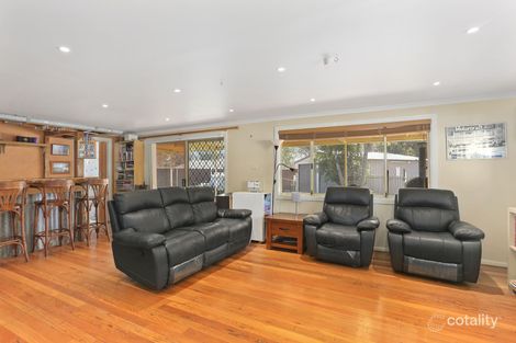 Property photo of 4 Davis Place Thirlmere NSW 2572