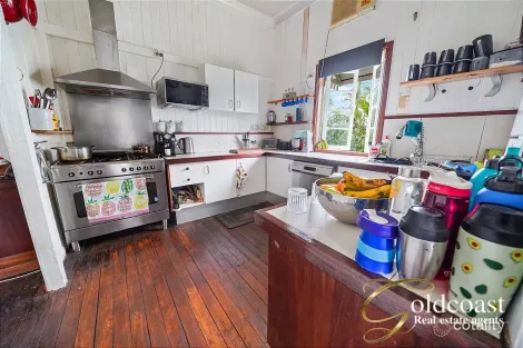 Property photo of 5 Beacon Road Tamborine Mountain QLD 4272