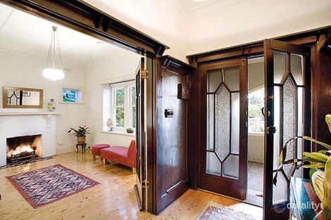 Property photo of 24 Namur Street Kew East VIC 3102