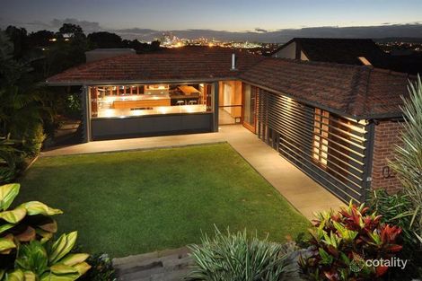 93 Bellevue Tce, Clayfield, QLD 4011