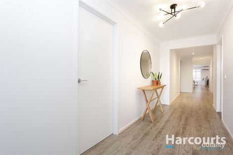 Property photo of 22 Lusco Street Kalkallo VIC 3064