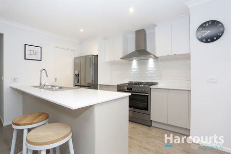 Property photo of 22 Lusco Street Kalkallo VIC 3064
