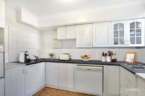 Property photo of 18/9-13 Surrey Street Minto NSW 2566