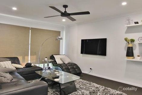 Property photo of 3/15 Parkside Place Norman Gardens QLD 4701