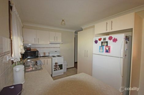Property photo of 5 Gallus Place Rosemeadow NSW 2560