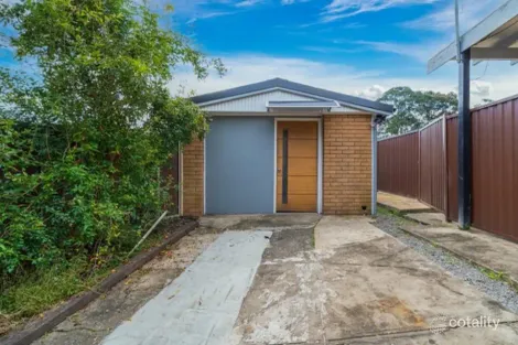 19a Universal Ave, Georges Hall, NSW 2198