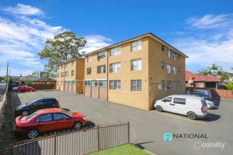 Property photo of 14/8 Station Street Guildford NSW 2161