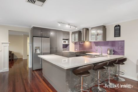 Property photo of 10 Glencoe Place Lilydale VIC 3140