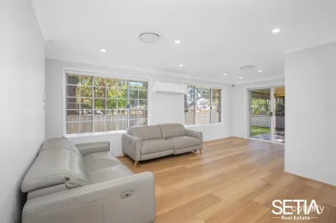 Property photo of 1 Masiku Place Glendenning NSW 2761