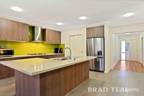 Property photo of 62 Freelands Drive Burnside Heights VIC 3023