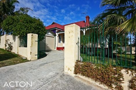 106 Whatley Cres, Maylands, WA 6051