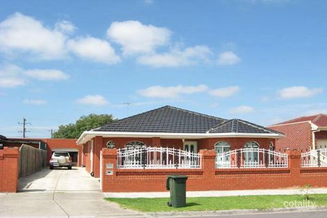 13 Yaralla Cres, Sunshine West, VIC 3020