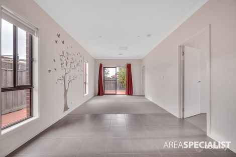 Property photo of 25 Lilyturf Drive Tarneit VIC 3029