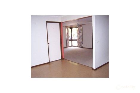 Property photo of 10 Eucalypt Court Thurgoona NSW 2640