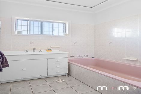 Property photo of 17 Rann Street Fairy Meadow NSW 2519