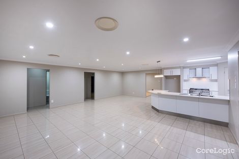 Property photo of 40 Cascade Drive Underwood QLD 4119