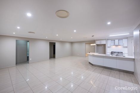 Property photo of 40 Cascade Drive Underwood QLD 4119