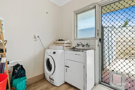 Property photo of 137A Safety Bay Road Shoalwater WA 6169