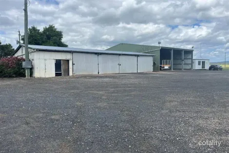 35 Main Greenswamp Rd, Spring Creek, QLD 4343