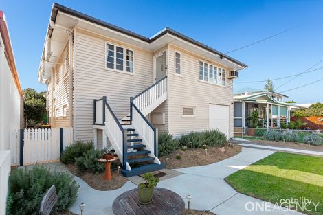 Property photo of 34 Jeays Street Scarborough QLD 4020