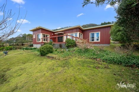 Property photo of 370 Pirates Bay Drive Eaglehawk Neck TAS 7179