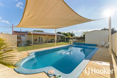 12 Kurrajong Way, Camillo, WA 6111