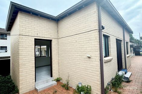 2/50 Claremont St, Campsie, NSW 2194