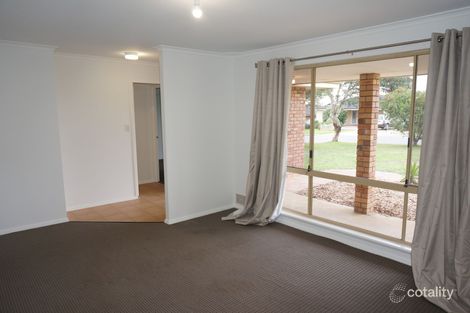 Property photo of 43 Erindale Court Yakamia WA 6330