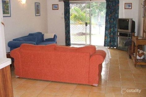 Property photo of 22 Tahiti Avenue Palm Beach QLD 4221