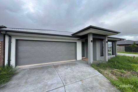 22 Artemis Dr, Cranbourne East, VIC 3977