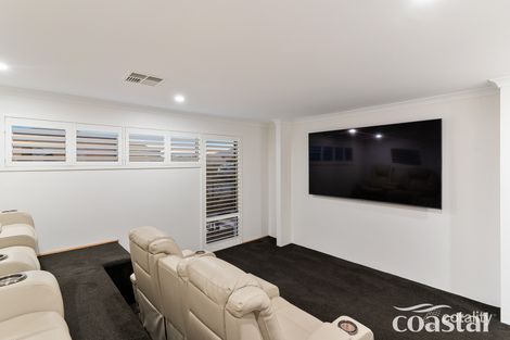 Property photo of 35 Drummonds Approach Secret Harbour WA 6173