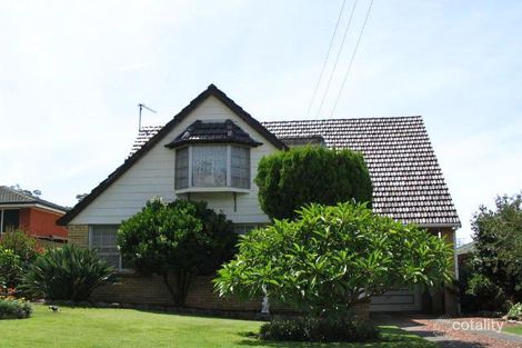 11 Caliente Cres, Macquarie Hills, NSW 2285