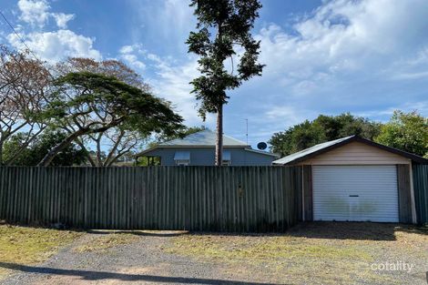 Property photo of 294 Torquay Terrace Torquay QLD 4655