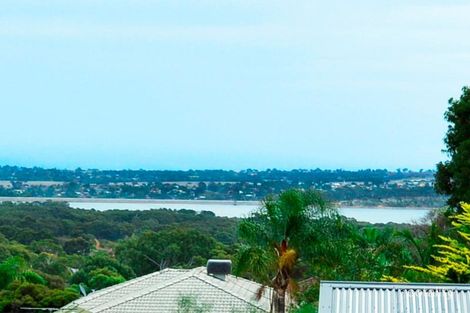 Property photo of 37 Hui-Hui Drive Happy Valley SA 5159