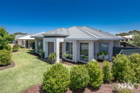 17 Dalmilling Dr, The Vines, WA 6069