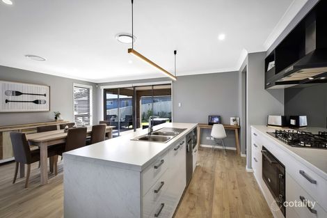 Property photo of 46 Fairwater Drive Gwandalan NSW 2259