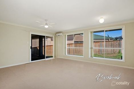 Property photo of 21 Jarvisfield Place Macquarie Links NSW 2565