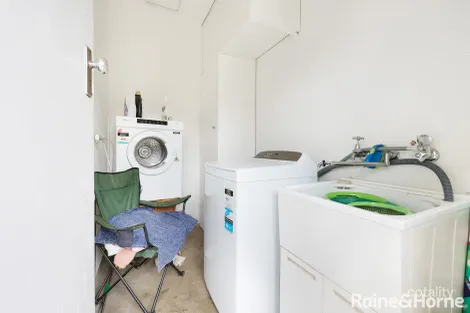 Property photo of 2/17 Diane Street South Tamworth NSW 2340