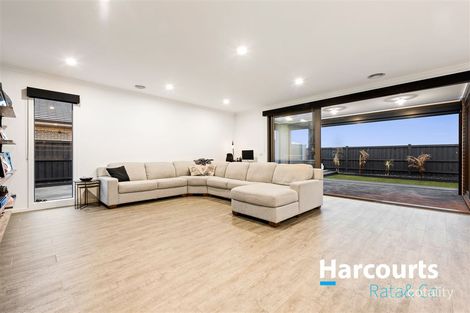 Property photo of 43 Palladium Circle Beveridge VIC 3753